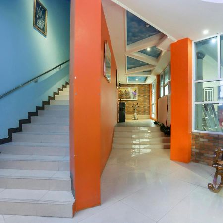 טנגרנג Oyo Life 3520 Indoniaga Palace מראה חיצוני תמונה